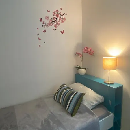 Megapolis Apartment